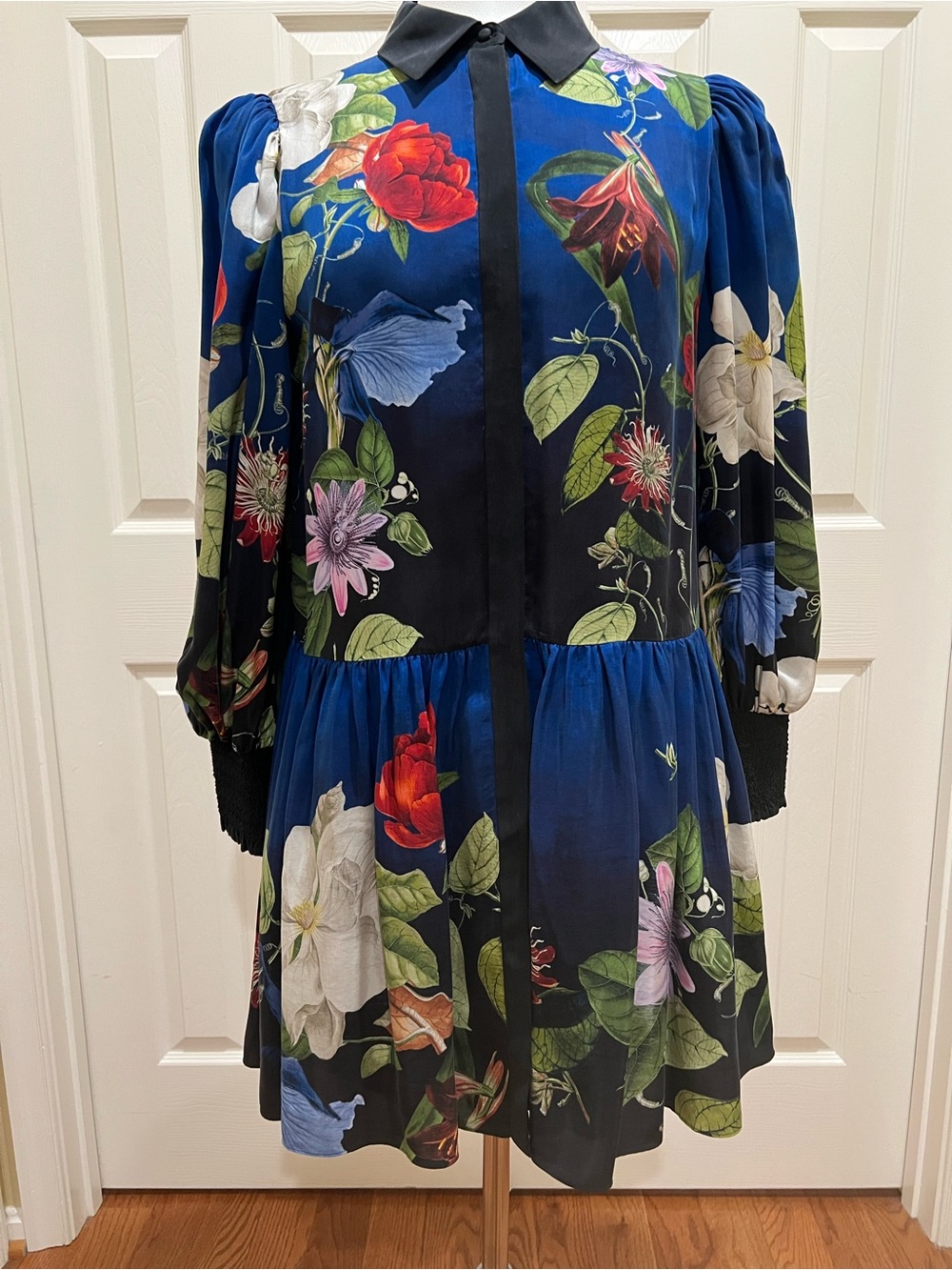 Alice + Olivia Floral Fit & Flair Women's Dress